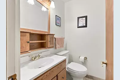 32460 Dunford Street, Farmington Hills, MI 48334 - Photo 22