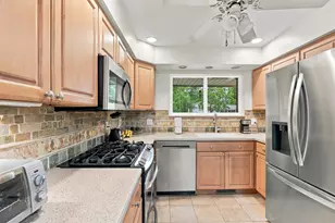 32460 Dunford St, Farmington Hills, MI 48334 - Photo 14