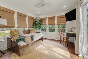 316 N William St, Ludington, MI 49431 - Photo 8