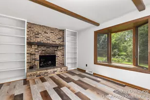3078 Paris Park Dr SE, Kentwood, MI 49512 - Photo 10