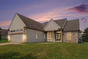 24 Dickens St, Spring Arbor, MI 49283 - Photo 4