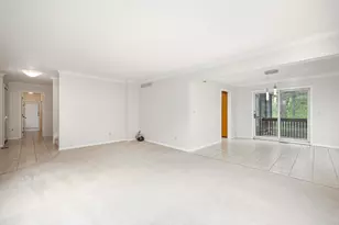 3949 Waldenwood Dr, Ann Arbor, MI 48105 - Photo 6