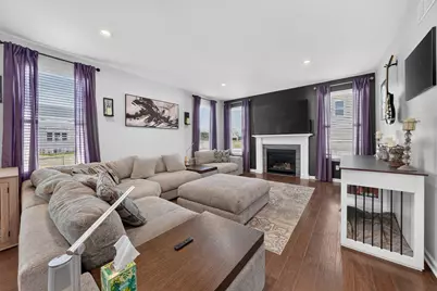 51681 Maple Leaf Drive, Macomb, MI 48042 - Photo 10