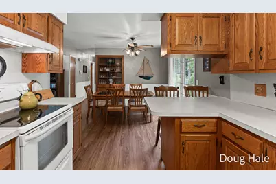 1674 Bonneville Drive, Norton Shores, MI 49441 - Photo 20