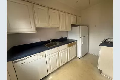 22673 Garrison Street #108, Dearborn, MI 48124 - Photo 6