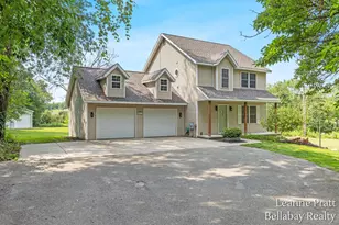 8015 Jericho Ave NE, Rockford, MI 49341 - Photo 2