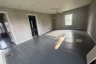 15722 Wayne St, Union, MI 49130 - Photo 12