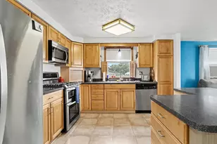 110 Dotson Dr, Sherwood, MI 49089 - Photo 8