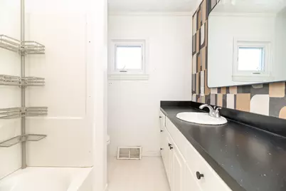 609 N Jackson Street, Ionia, MI 48846 - Photo 20