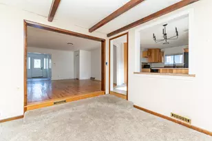609 N Jackson St, Ionia, MI 48846 - Photo 12