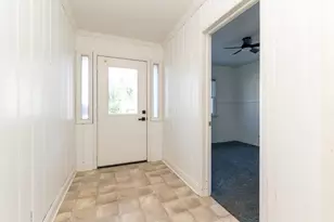609 N Jackson St, Ionia, MI 48846 - Photo 18