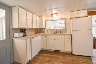 416 W Russell Dr, Coldwater, MI 49036 - Photo 10
