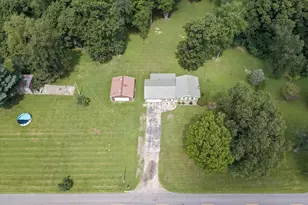 19070 State Line Rd, Edwardsburg, MI 49112 - Photo 32