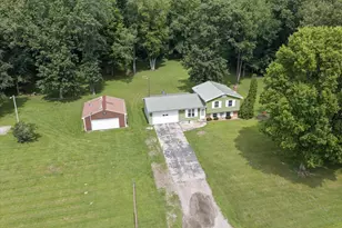 19070 State Line Rd, Edwardsburg, MI 49112 - Photo 30