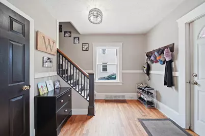 227 N Bowen Street, Jackson, MI 49202 - Photo 8