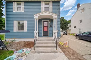 227 N Bowen St, Jackson, MI 49202 - Photo 6