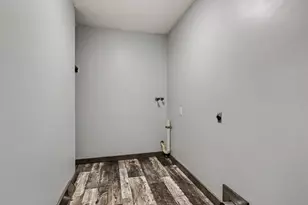 8312 48th Ave, Covert, MI 49043 - Photo 14