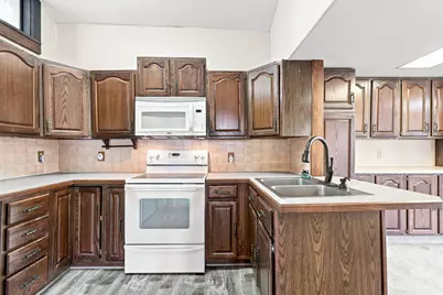 18934 Hillview Boulevard, Barryton, MI 49305 - Photo 10