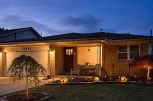 42566 Park Ridge Rd, Novi, MI 48375 - Photo 2