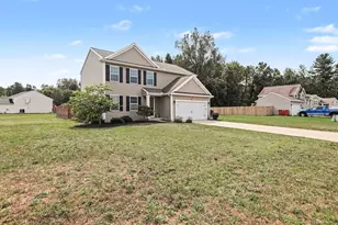 6219 Summer Ridge Ct, Greenville, MI 48838 - Photo 1