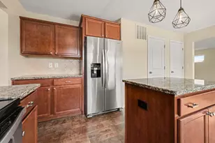 6219 Summer Ridge Ct, Greenville, MI 48838 - Photo 8