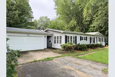 3084 S Pipestone Road, Benton Harbor, MI 49022 - Photo 1