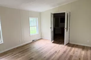 3084 S Pipestone Rd, Benton Harbor, MI 49022 - Photo 10