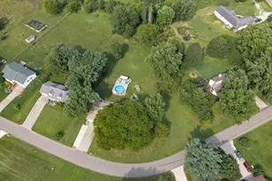 69601 Christiann Creek Dr, Edwardsburg, MI 49112 - Photo 50