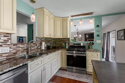 69601 Christiann Creek Drive, Edwardsburg, MI 49112 - Photo 8