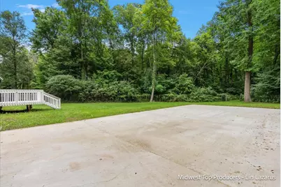8270 Bradley Road, Belding, MI 48809 - Photo 16