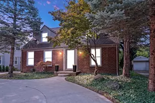 14041 Vernon St, Oak Park, MI 48237 - Photo 2