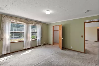 8111 Seminole Drive, Howard City, MI 49329 - Photo 18