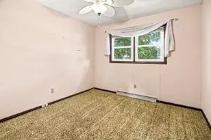 1356 Wilson Rd, Saint Joseph, MI 49085 - Photo 16