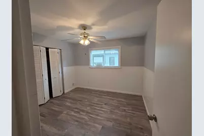 27041 Brettonwoods Street, Madison Heights, MI 48071 - Photo 22