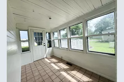 37 N Lincoln Avenue, Niles, MI 49120 - Photo 22