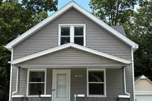 1025 Hamilton Ave NW, Grand Rapids, MI 49504 - Photo 1