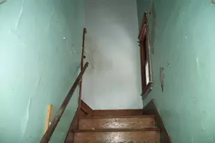 841 E 8th St, Flint, MI 48503 - Photo 8