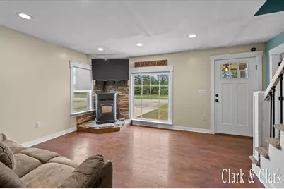 2016 E Croton Drive, Newaygo, MI 49337 - Photo 8