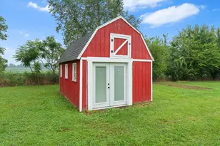 69300 Kessington Rd, Union, MI 49130 - Photo 32