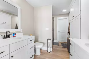 13683 Legends View Ct, Holland, MI 49424 - Photo 16