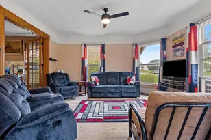 312 Capital Ave NE, Battle Creek, MI 49017 - Photo 8