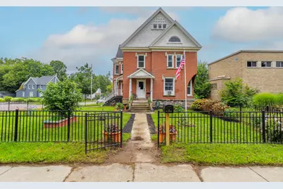 312 Capital Avenue NE, Battle Creek, MI 49017 - Photo 1