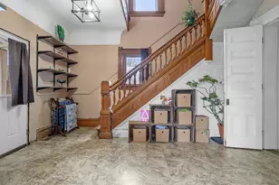 312 Capital Ave NE, Battle Creek, MI 49017 - Photo 6