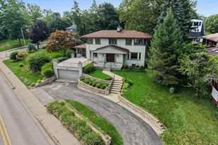 2318 Lake Dr SE, East Grand Rapids, MI 49506 - Photo 4