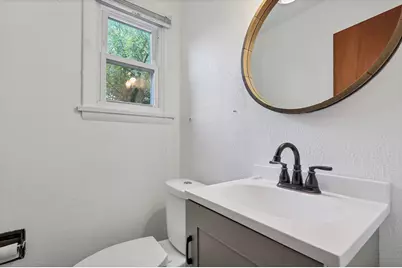309 Elmwood Road, Lansing, MI 48917 - Photo 20