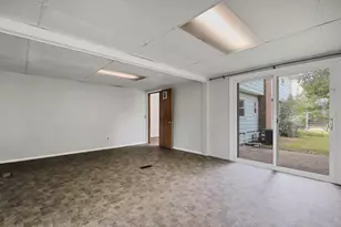 309 Elmwood Rd, Lansing, MI 48917 - Photo 12