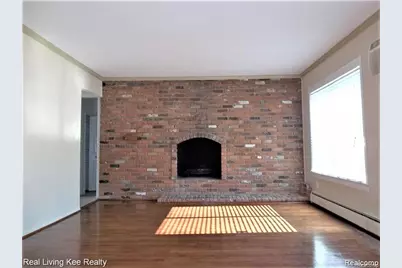 739 W Maple Road, Clawson, MI 48017 - Photo 10