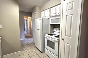 739 W Maple Rd, Clawson, MI 48017 - Photo 8