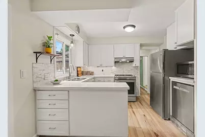 106 E 31st Street, Holland, MI 49423 - Photo 4