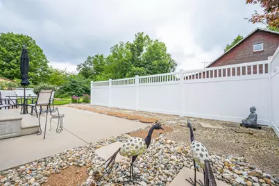 2199 Broadway, Benton Harbor, MI 49022 - Photo 28
